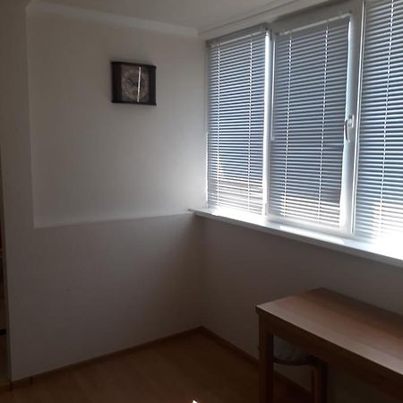 Mini Hotel Na Aiaaira Suchumi Zewnętrze zdjęcie