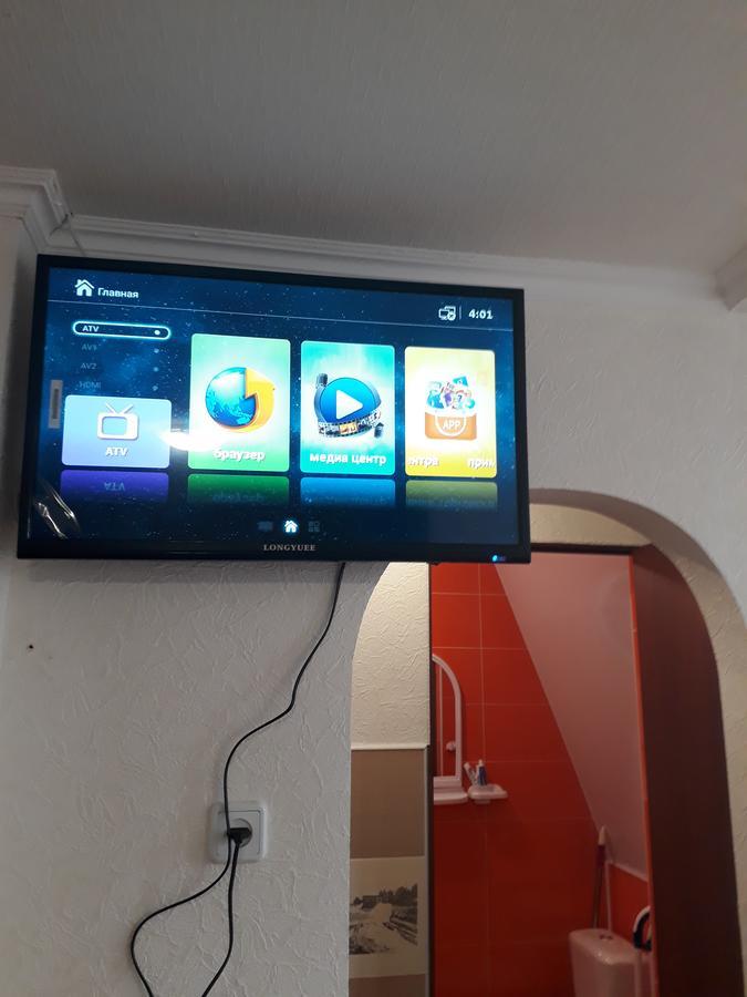 Mini Hotel Na Aiaaira Suchumi Zewnętrze zdjęcie